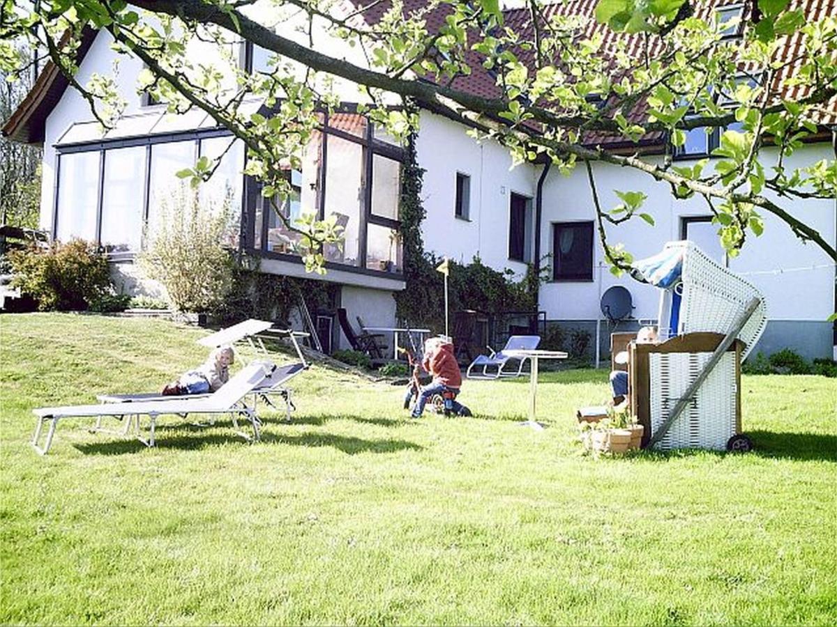 Ferienwohnung Im Haus Am Wald Brilon Exterior foto
